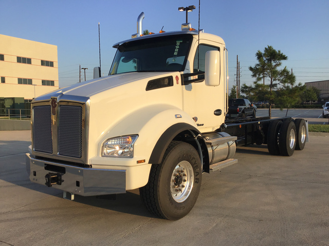 2019 Kenworth T880 Cab & Chassis - New