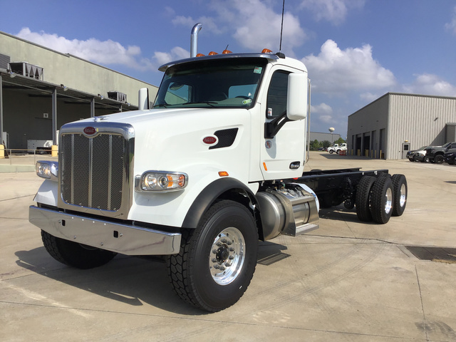2020 Peterbilt 567 Cab & Chassis - New