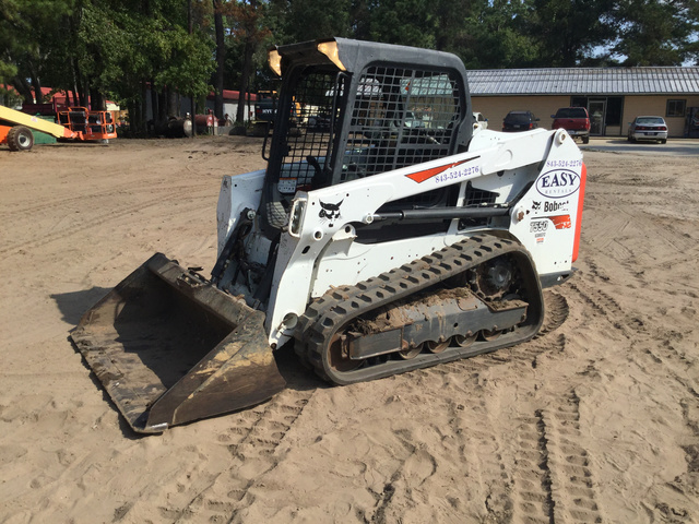 2017 Bobcat T550 Compact Track Loader