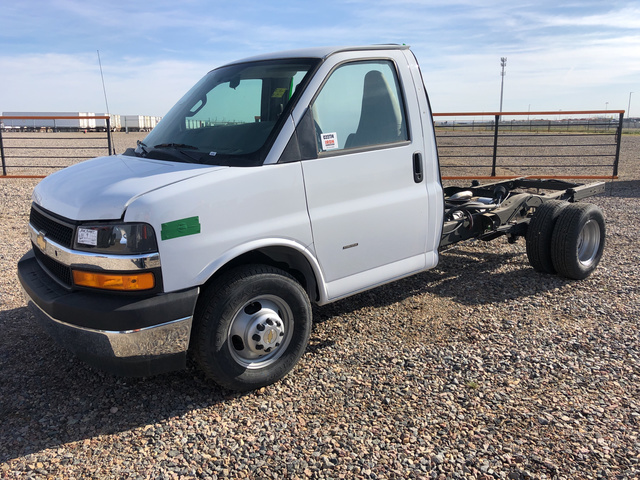 2019 GMC Express G3500 Cab & Chassis
