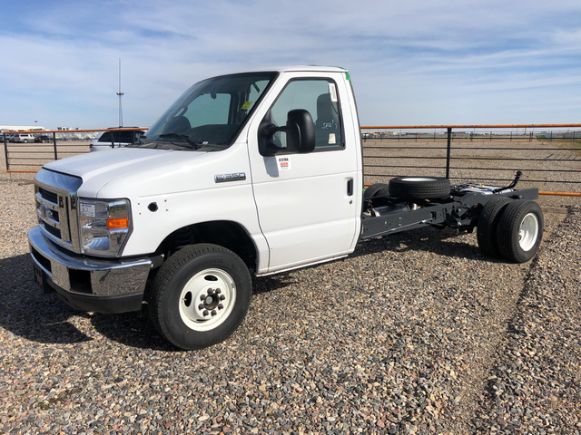 2019 Ford E-350 Super Duty Cab & Chassis
