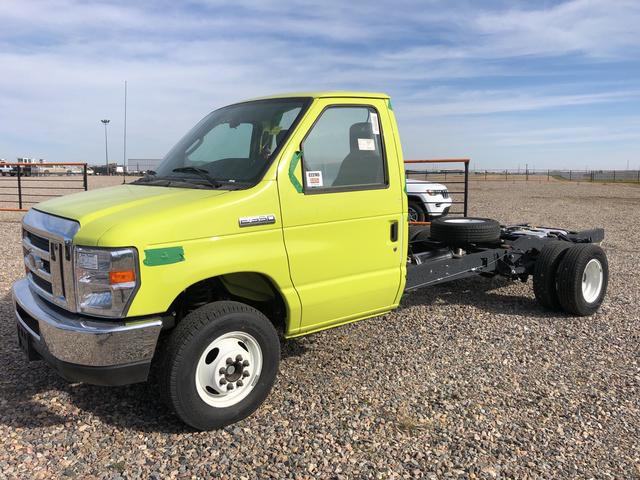 2019 Ford E-350 Super Duty Cab & Chassis