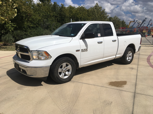 2015 Ram 1500 SLT Crew Cab Pickup