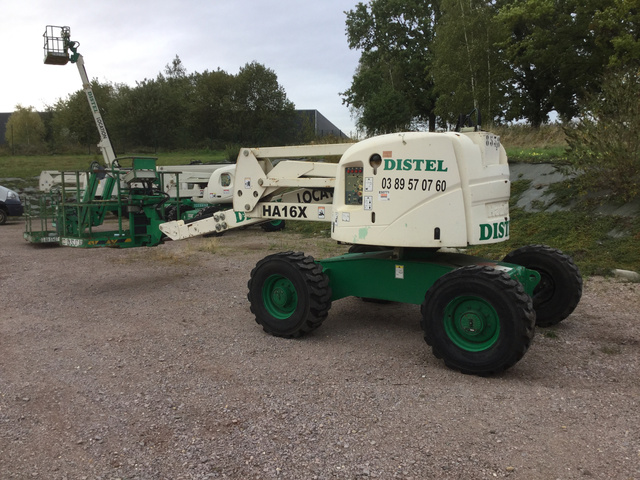 2008 Haulotte HA16X 4WD Diesel Articulating Boom Lift 2008 Haulotte HA16X 4WD Diesel Articulating Boom Lift