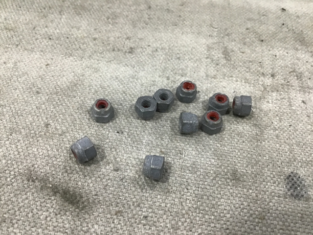 (2,990) 73 E20057-M4 Hexagon Self-Locking Nuts