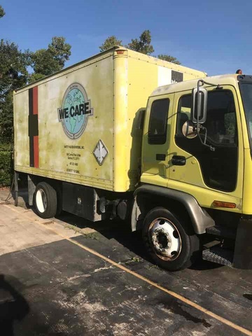 2001 GMC T6500 Cargo Truck