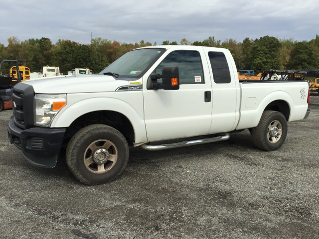 2012 Ford F-250 XLT Super Duty 4x4 Extended Cab Pickup