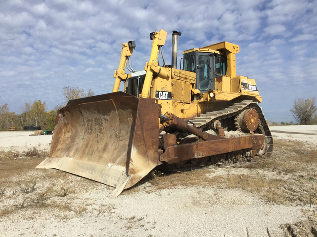 Cat D10R Crawler Dozer