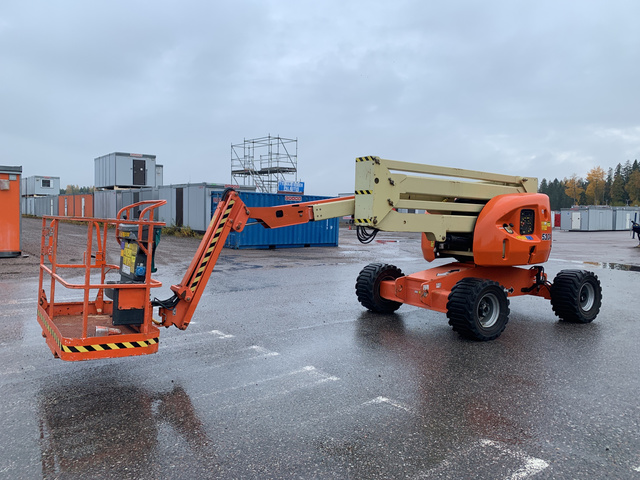 2005 JLG 510AJ 4WD Diesel Articulating Boom Lift 2005 JLG 510AJ 4WD Diesel Articulating Boom Lift