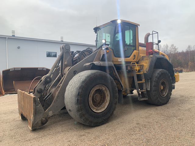 2011 Volvo L180G Wheel Loader