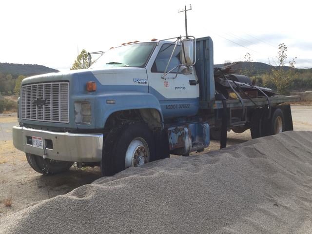 1992 Chevrolet Kodiak S/A Flatbed Truck 1992 Chevrolet Kodiak S/A Flatbed Truck