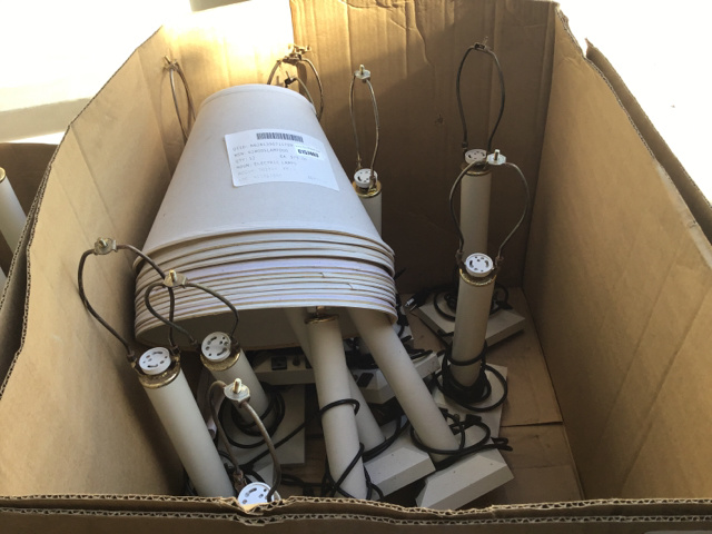 (12) Lamps & Lamp Shades (12) Lamps & Lamp Shades