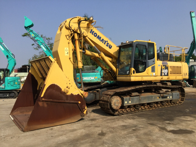 2007 Komatsu PC400LC-8 Front Shovel