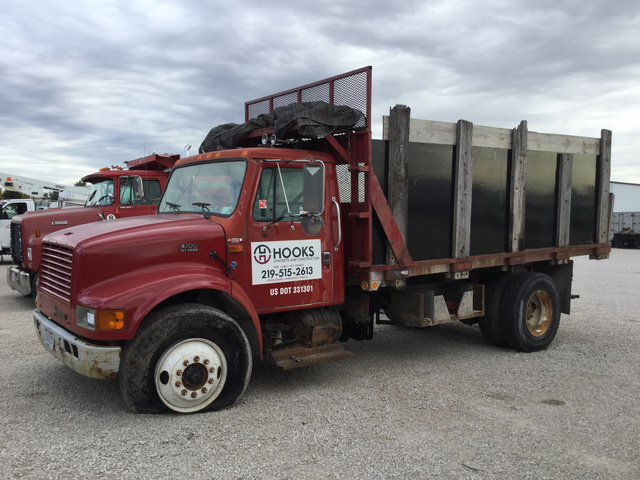 1999 International 4700 Flatbed Dump Truck 1999 International 4700 Flatbed Dump Truck