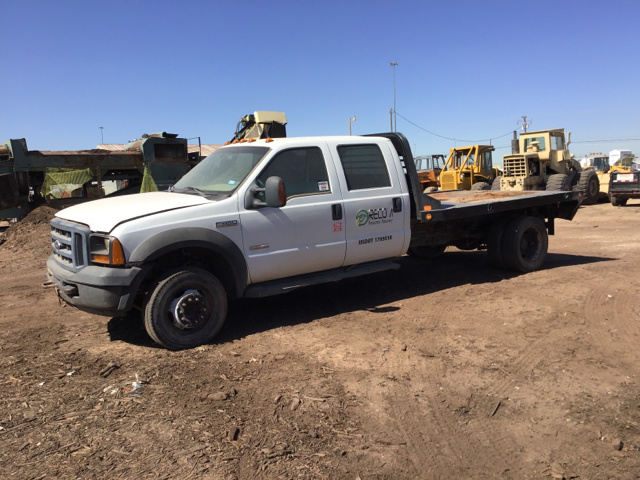 2006 Ford F-450 XL Super Duty Flatbed Truck