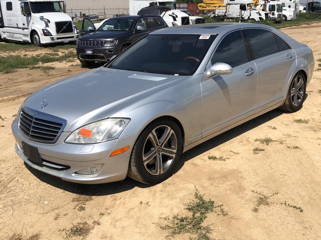 2008 Mercedes-Benz S550 Sedan