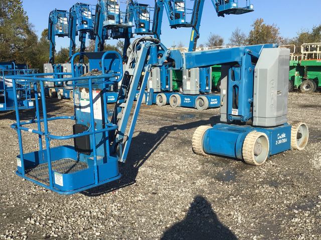 2011 Genie Z30/20N RJ Electric Articulating Boom Lift