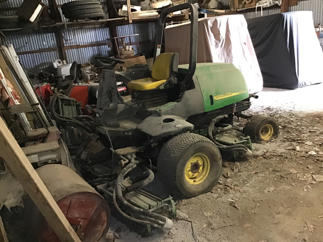 John Deere 3225C Mower