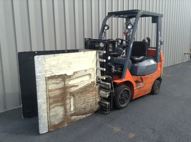 2005 (unverified) Toyota 7FGCU20 Cushion Tire Forklift