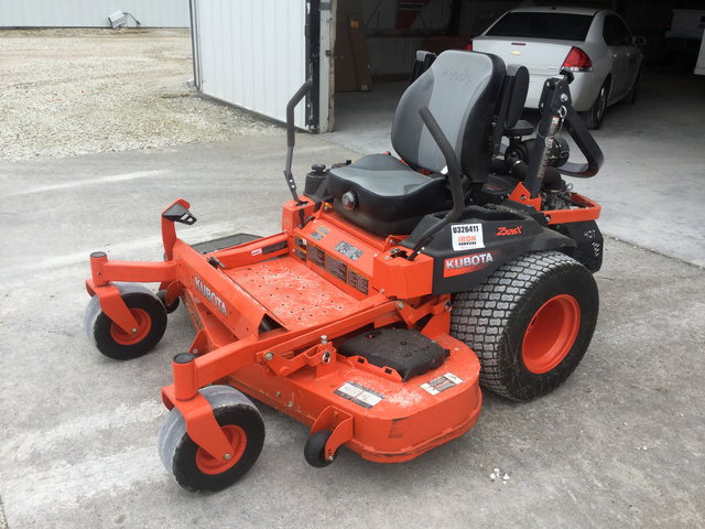 Kubota Z726XKW Mower