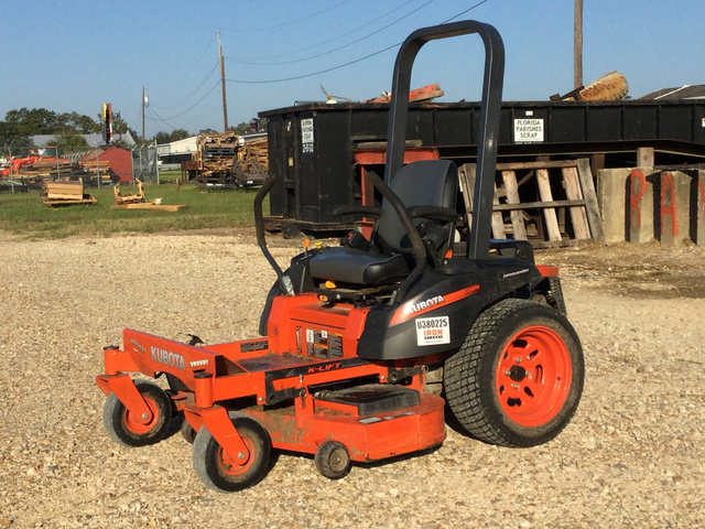 Kubota Z121SKH Mower Tractor