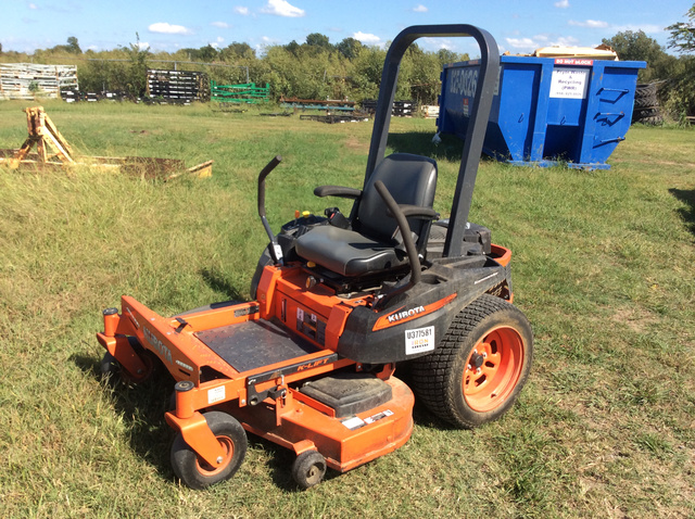 Kubota Z121SKH Mower