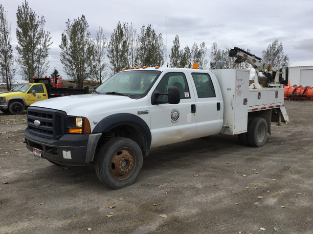 2007 Ford F-550 XL Super Duty 4x4 Service Truck w/ Crane