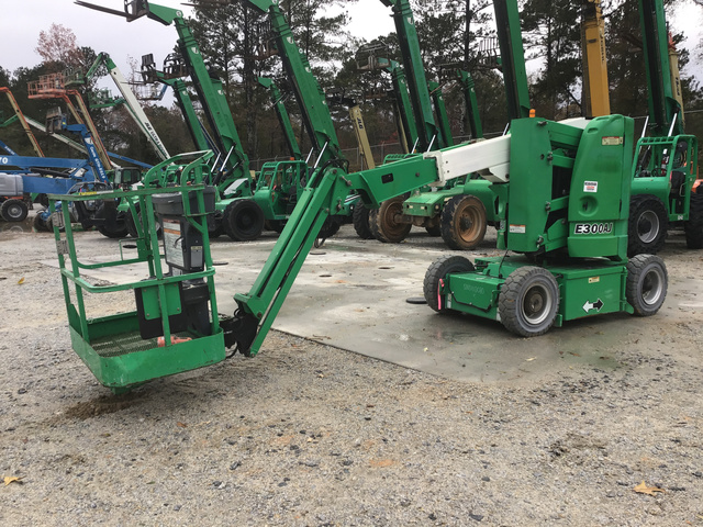 2011 JLG E300AJ Electric Articulating Boom Lift 2011 JLG E300AJ Electric Articulating Boom Lift