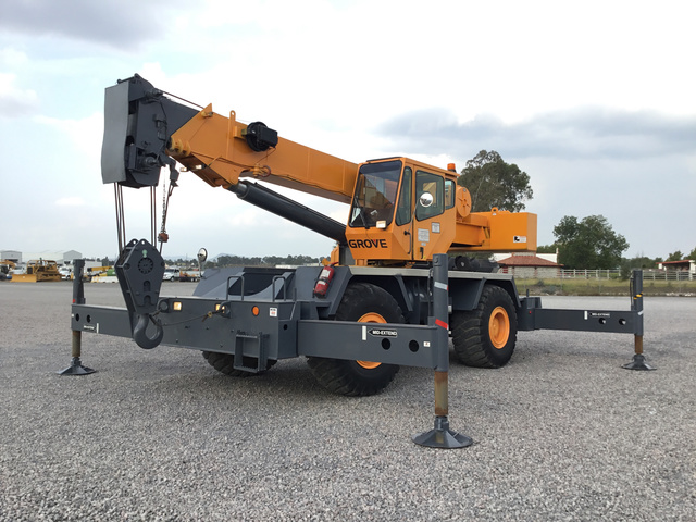 2002 (unverified) Grove RT600E Rough Terrain Crane 2002 (unverified) Grove RT600E Rough Terrain Crane