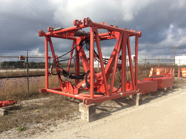 Manitowoc 16000 Series 5 Boom Raising System