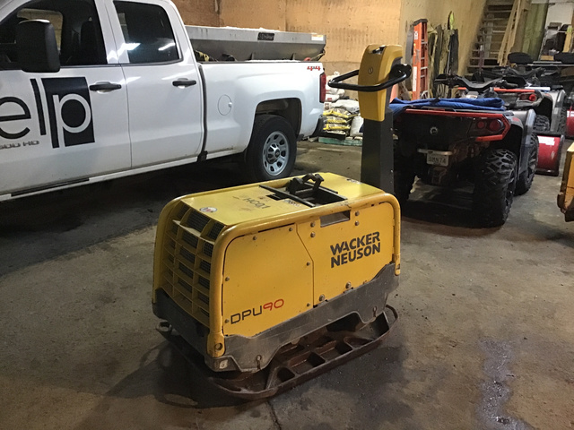 2016 (unverified) Wacker DPU90 Vibratory Plate Compactor 2016 (unverified) Wacker DPU90 Vibratory Plate Compactor