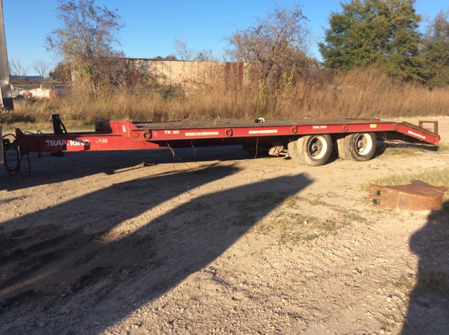 1995 (unverified) Trail King TK 40 T/A Equipment Trailer 1995 (unverified) Trail King TK 40 T/A Equipment Trailer