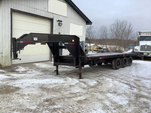 2002 (unverified) PJ Trailers Tri/A Equipment Trailer