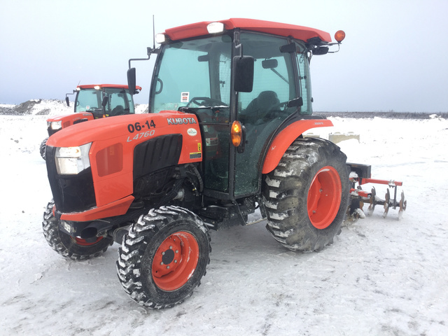 2018 (unverified) Kubota L4760 4WD Tractor