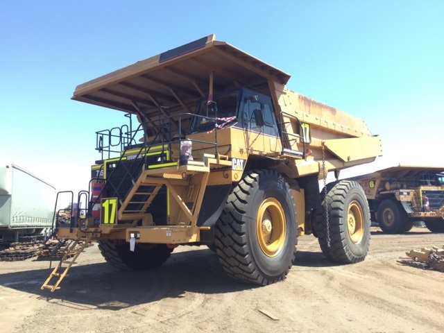 1988 Cat 785 Off-Road End Dump Truck 1988 Cat 785 Off-Road End Dump Truck