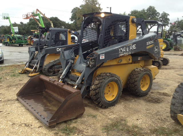 2017 John Deere 330G Skid-Steer Loader 2017 John Deere 330G Skid-Steer Loader