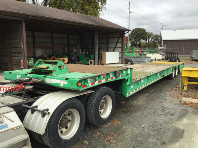 2011 Load King HFT70RS2 T/A Hydraulic Tail Equipment Trailer 2011 Load King HFT70RS2 T/A Hydraulic Tail Equipment Trailer