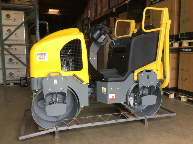 2019 Tomahawk Power TRR15H Vibratory Double Drum Roller 2019 Tomahawk Power TRR15H Vibratory Double Drum Roller