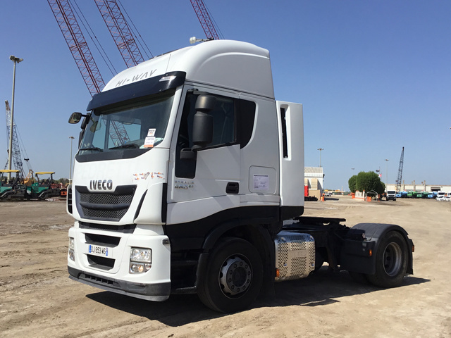 2014 Iveco Stralis Hi-Way 460 4x2 Sleeper Truck Tractor 2014 Iveco Stralis Hi-Way 460 4x2 Sleeper Truck Tractor