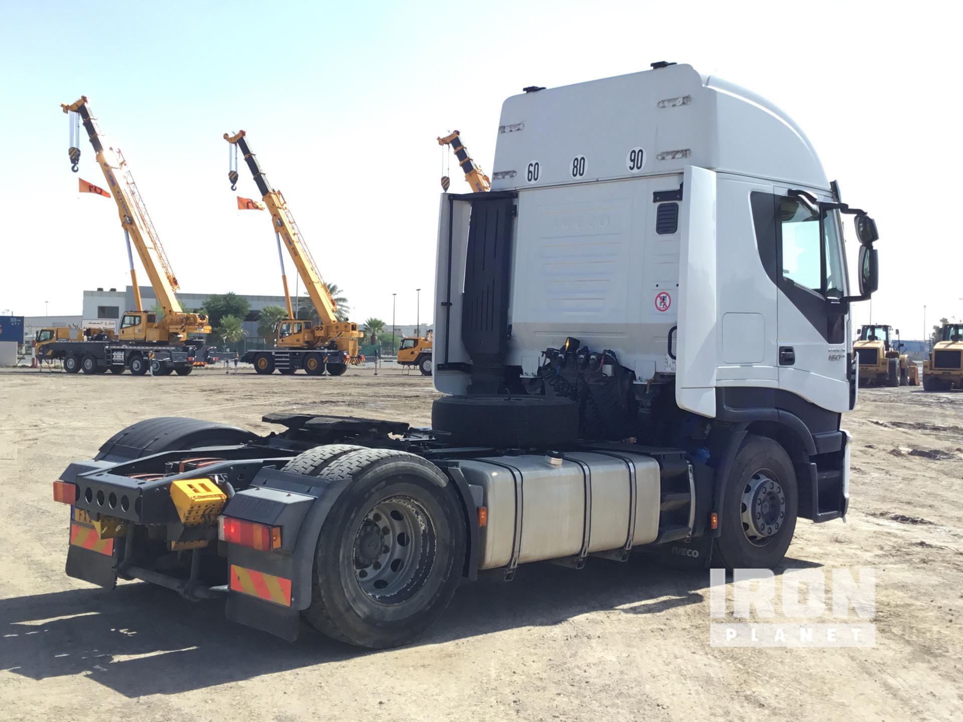 2014 Iveco Stralis Hi-Way 460 4x2 Sleeper Truck Tractor in