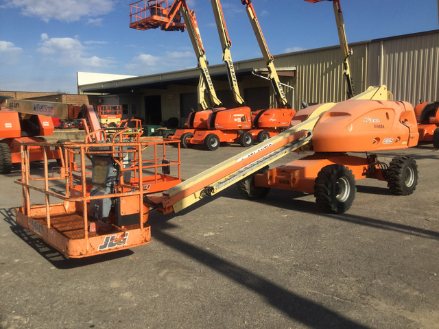 JLG 400S 4WD Diesel Telescopic Boom Lift
