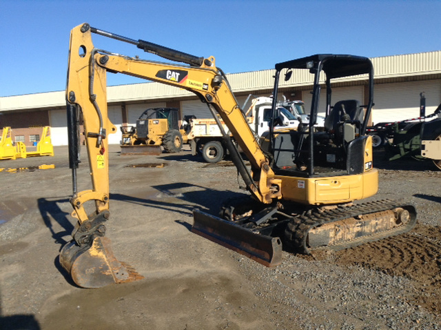 2016 Cat 304E2 CR Mini Excavator