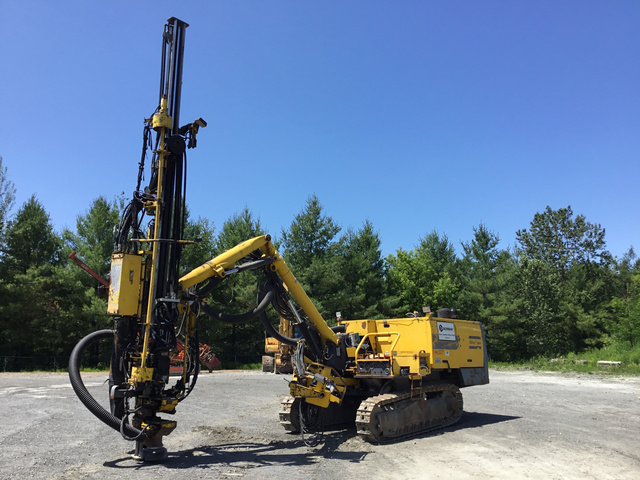 Atlas Copco D7 Crawler Mounted Blast Hole Drill