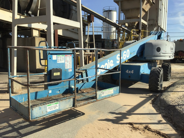 Genie S60 4WD Diesel Telescopic Boom Lift