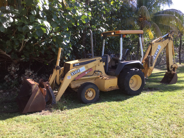 John Deere 310E Backhoe Loader