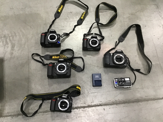 (6) Digital Cameras (6) Digital Cameras