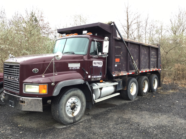 1993 Mack CL713 Tri/A Dump Truck 1993 Mack CL713 Tri/A Dump Truck