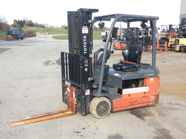 2016 Toyota 8FBE20U Electric Forklift