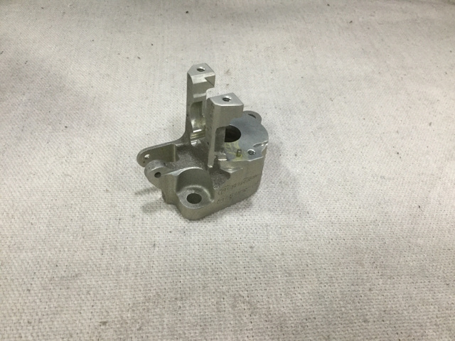 (2) Hamilton Sundstrand 700618 Valve Cap & Pins - Unused (2) Hamilton Sundstrand 700618 Valve Cap & Pins - Unused