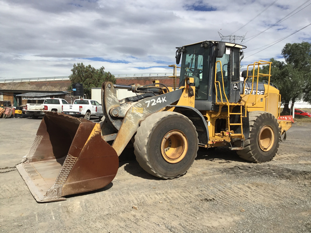 2010 (unverified) John Deere 724K Wheel Loader